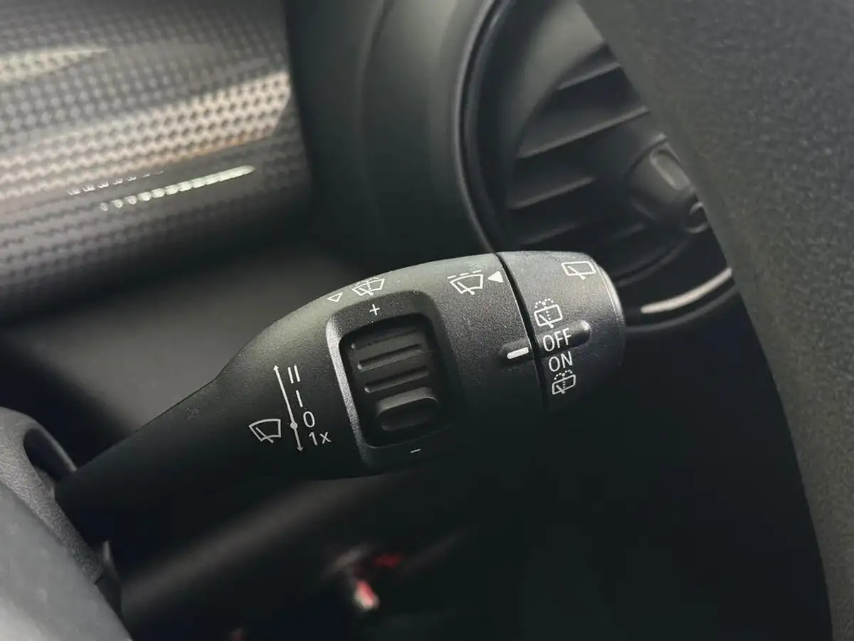2018-mini-cooper-15-cooper-series-ii-ss-hatchback-5d-big-23