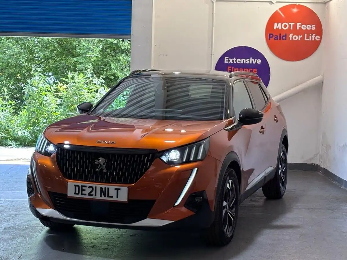 2021-peugeot-2008-suv-15-bluehdi-gt-big-3