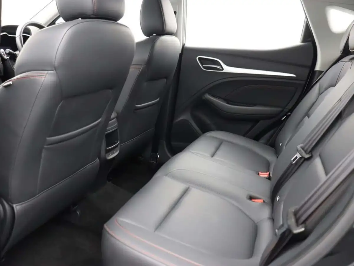 2022-mg-zs-suv-15-vti-tech-exclusive-big-16