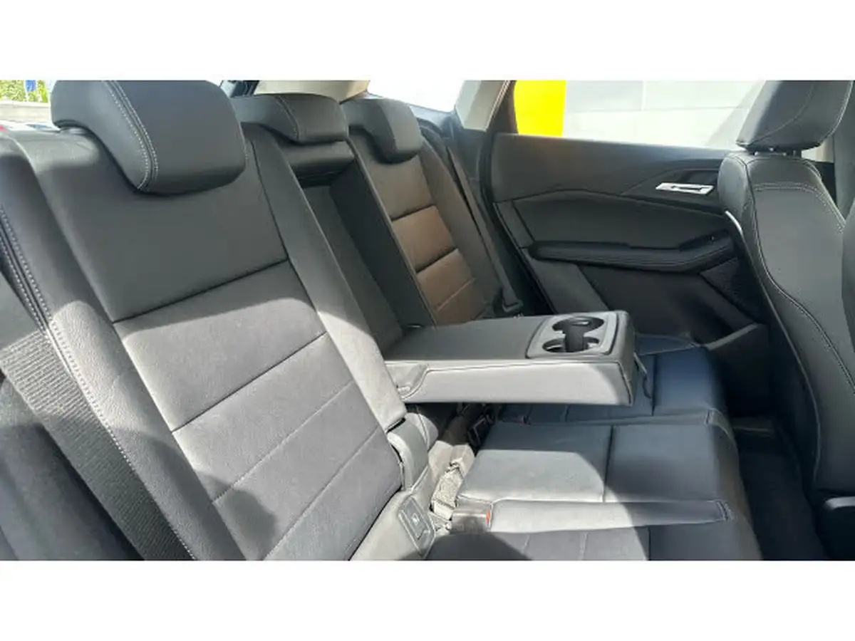 2024-bmw-2-series-15-225e-xdrive-luxury-241bhp-big-27