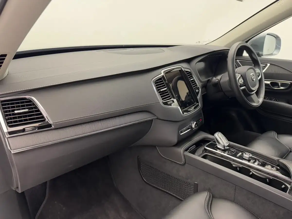 2020-volvo-xc90-20-b5-inscription-big-36