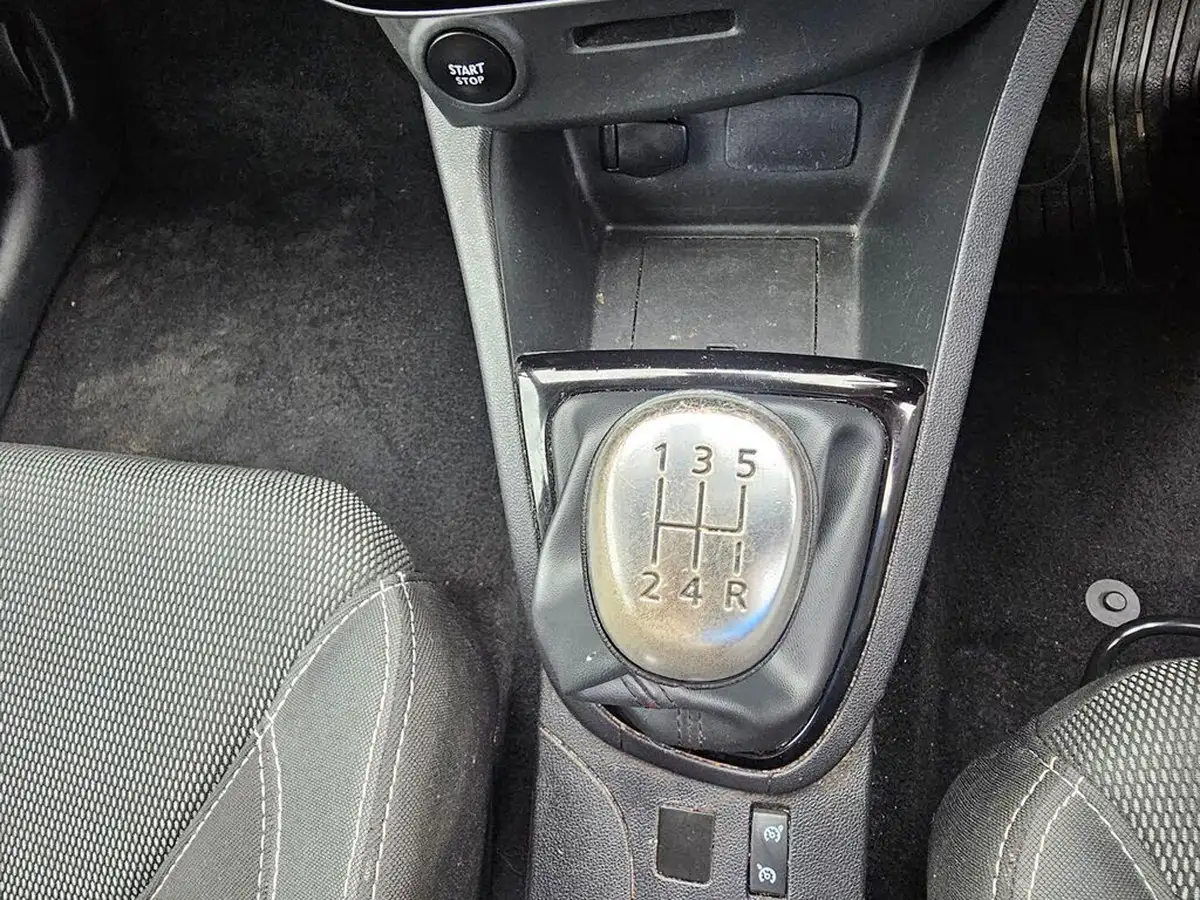 2018-renault-clio-12-dynamique-nav-big-27