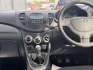 2012-hyundai-i10-12-active-small-12