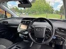 2019-toyota-prius-small-8