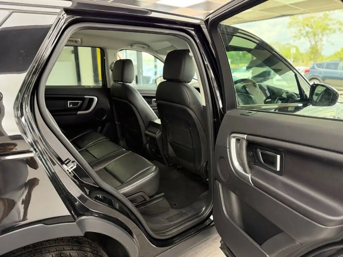 2018-land-rover-discovery-sport-20td4-se-tech-182ps-auto-big-44