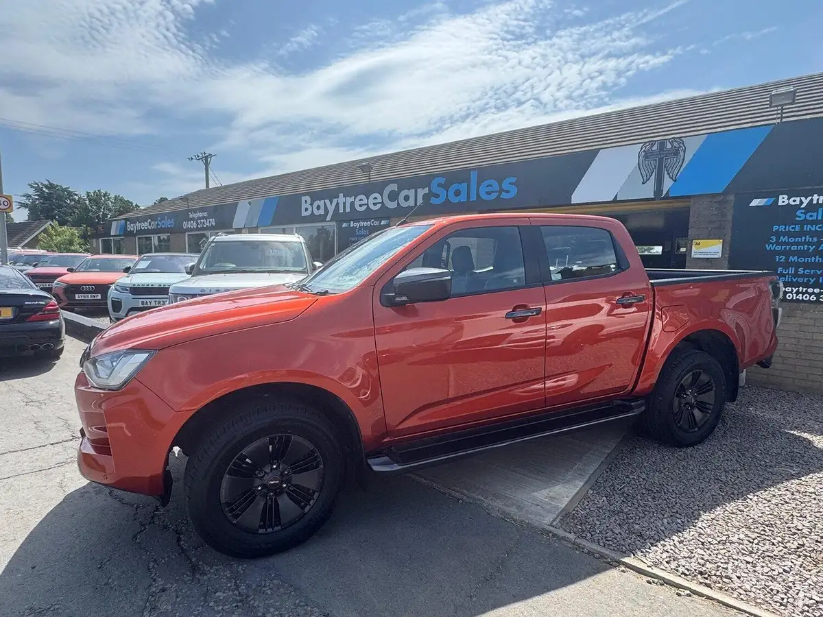 2021-isuzu-d-max-19td-v-cross-auto-big-6
