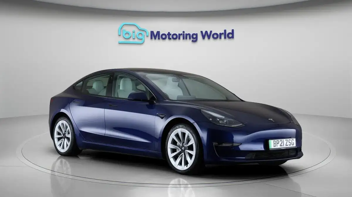 2021-tesla-model-3-e-long-range-4x4-big-1