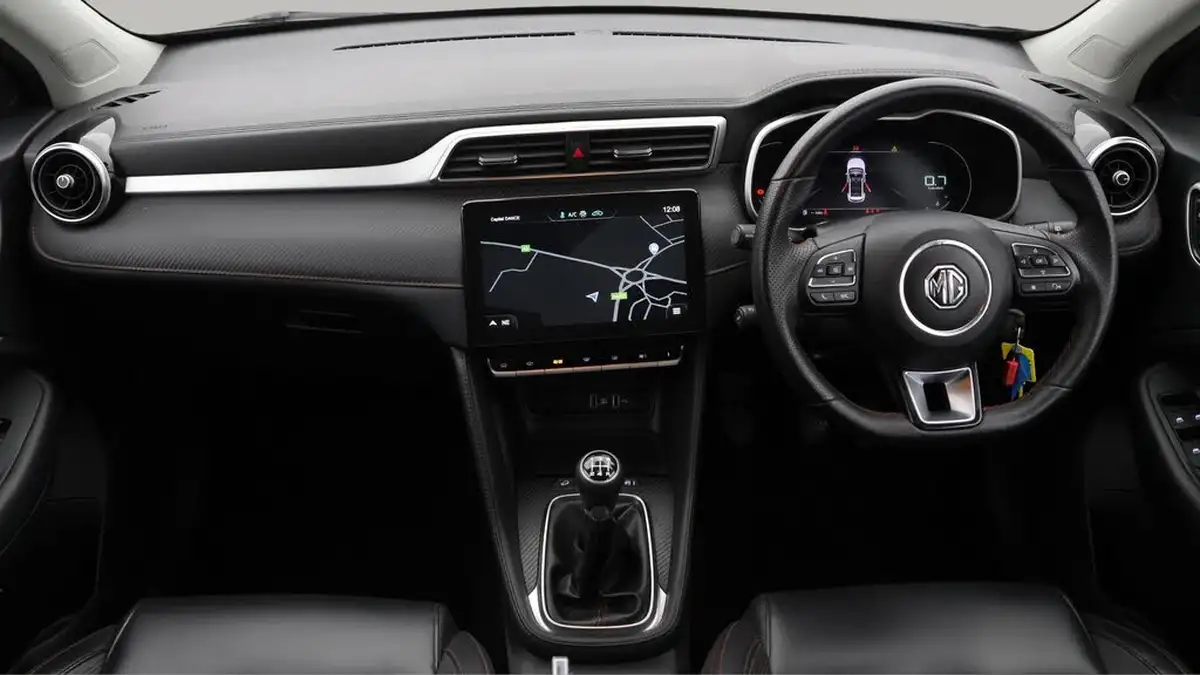 2023-mg-zs-suv-15-vti-tech-exclusive-big-13