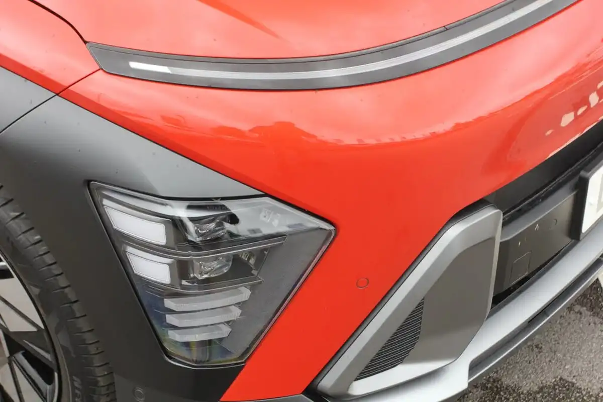 2024-hyundai-kona-16-gdi-ultimate-141ps-dct-big-9