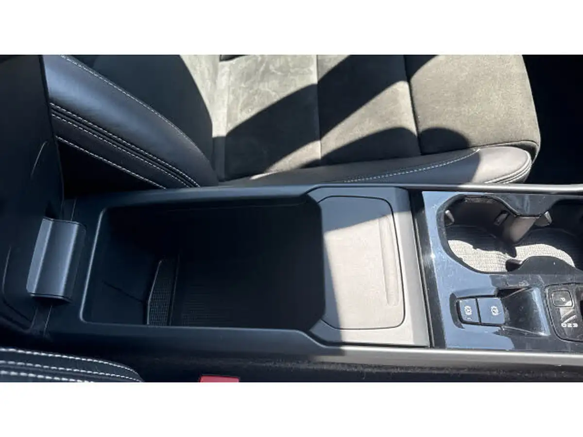 2018-volvo-xc40-20td-d4-first-edition-big-50