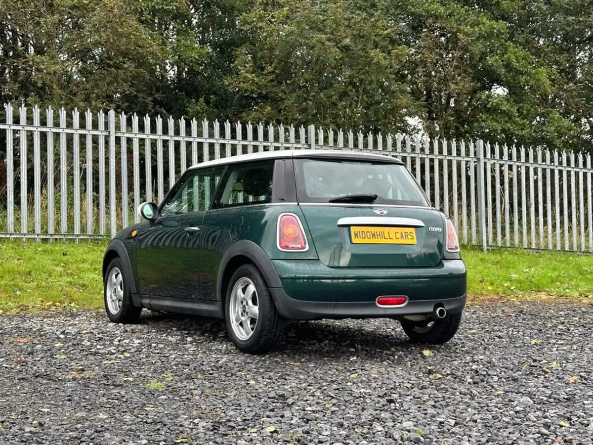 2008-mini-cooper-16-cooper-120bhp-hatchback-3d-big-11