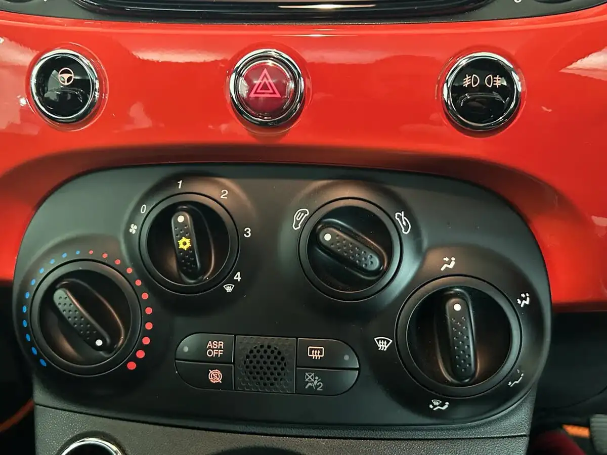 2024-fiat-500-10-big-32
