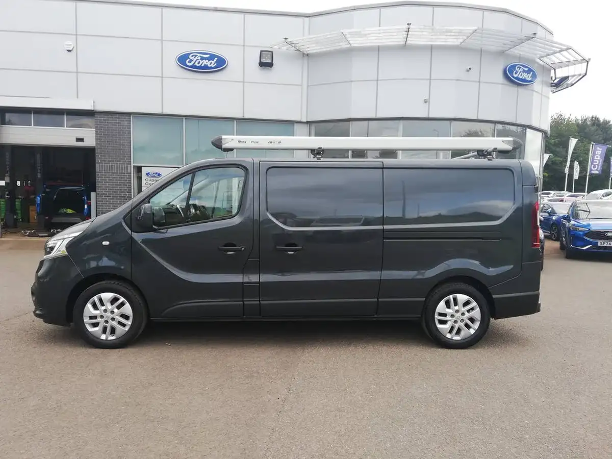 2021-renault-trafic-20dci-ll30-energy-145-sport-panel-big-5