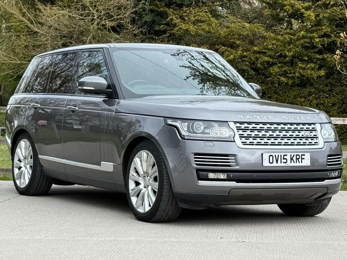 2015-land-rover-range-rover-44-sdv8-autobiography-44sd-v8-339bhp-ss-station-wagon-big-0