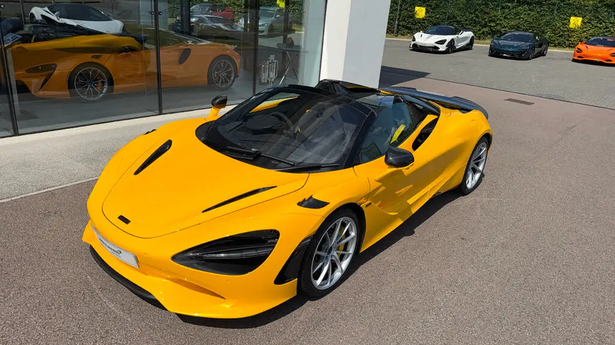 2025-mclaren-750s-40-spider-big-21