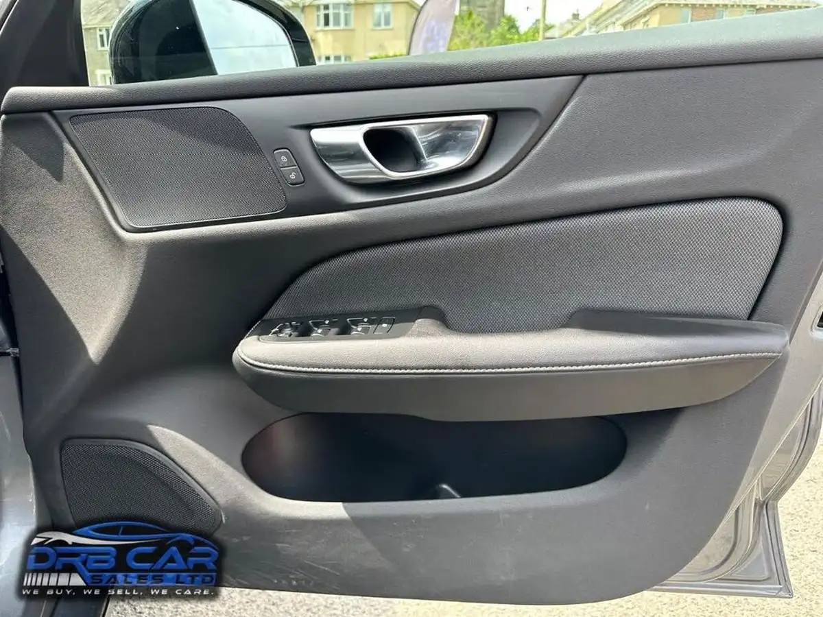 2019-volvo-v60-20td-d3-r-design-geartronic-big-34