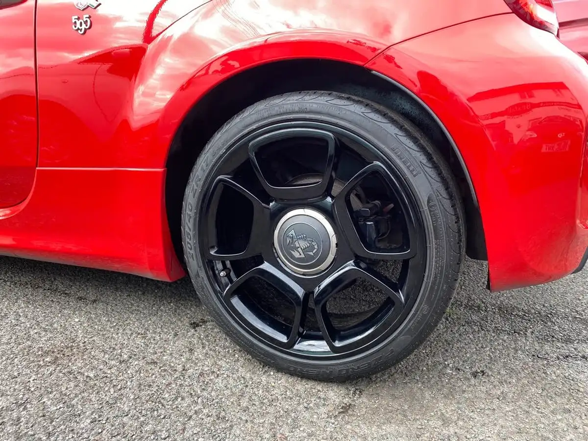 2018-abarth-595c-14-tjet-trofeo-big-7