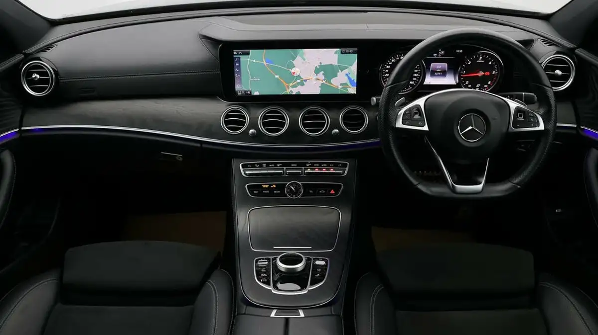 2018-mercedes-benz-e-class-20d-e220d-amg-line-ss-estate-5d-big-12