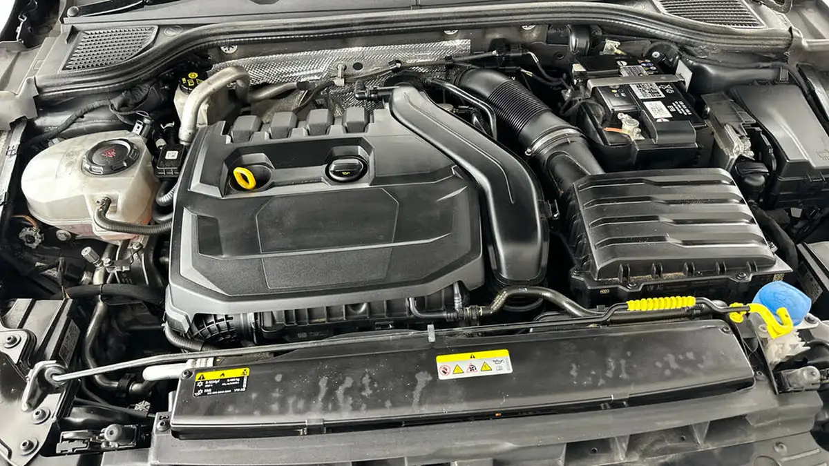 2021-volkswagen-golf-15-etsi-life-150ps-hatchback-big-22