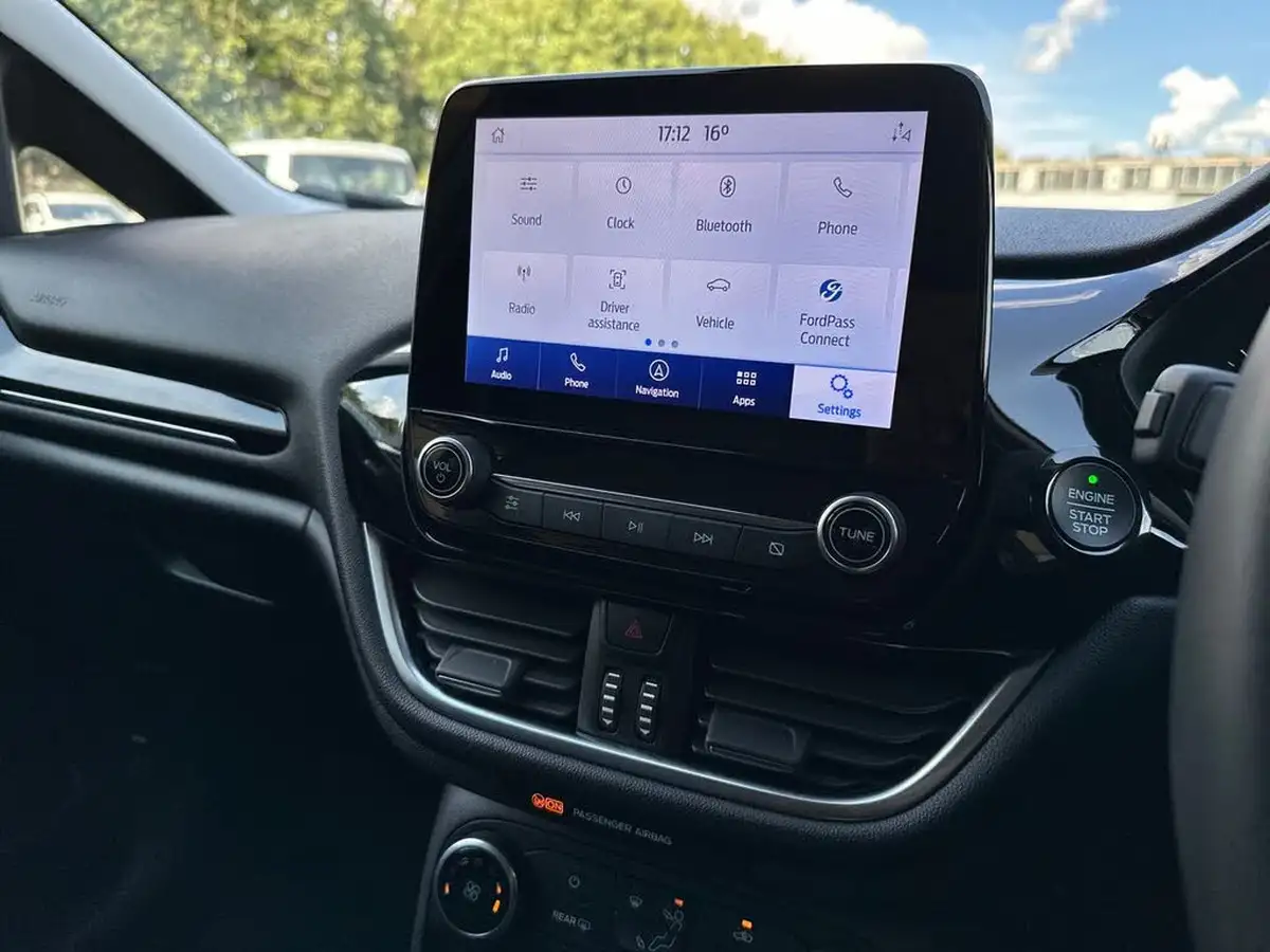 2022-ford-fiesta-10t-titanium-100ps-big-18