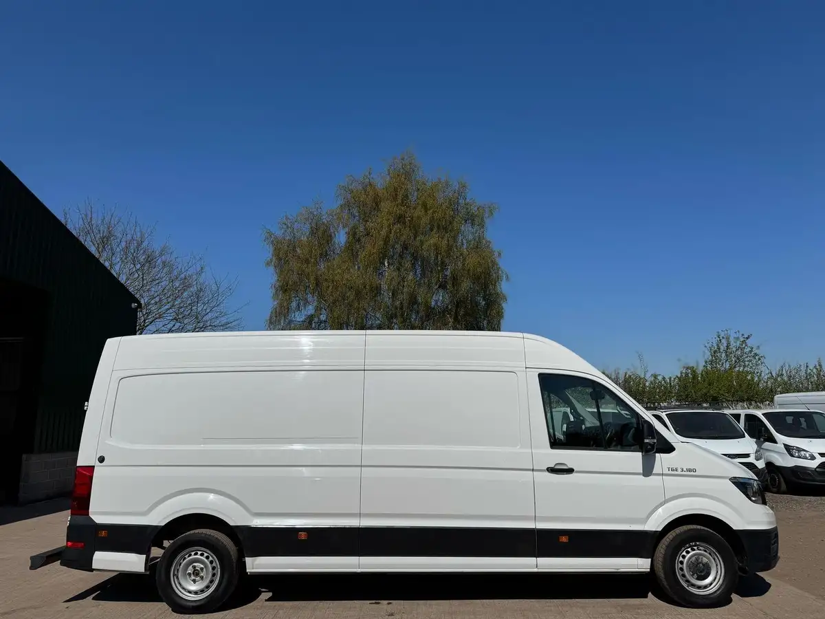 2021-man-tge-20-bitd-3180-long-177pseu6-rwd-high-roof-van-big-5