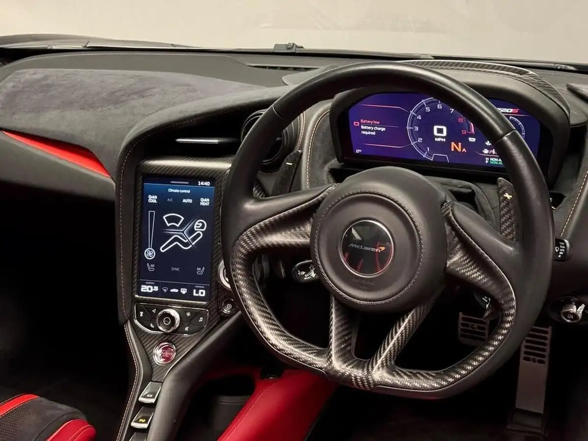 2018-mclaren-720s-40-luxury-big-2