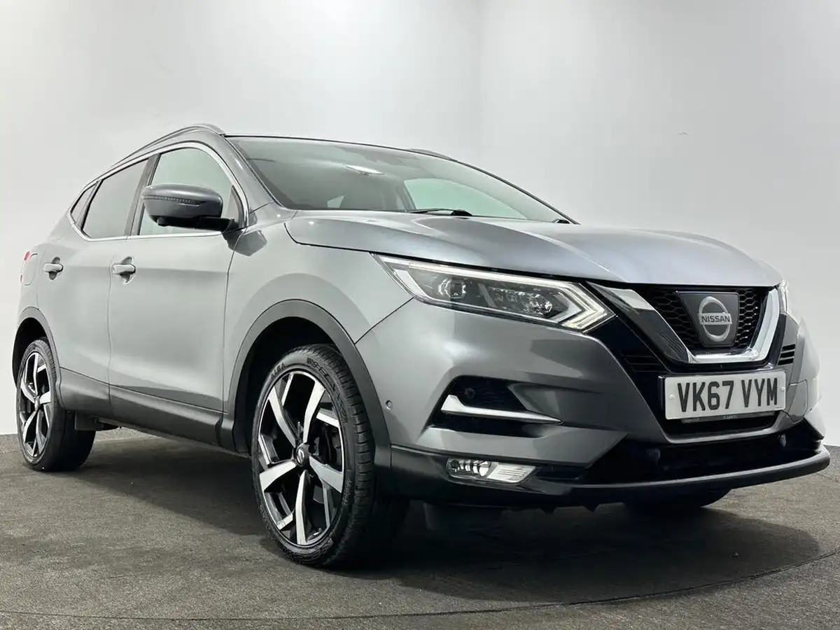 2017-nissan-qashqai-15dci-tekna-big-49