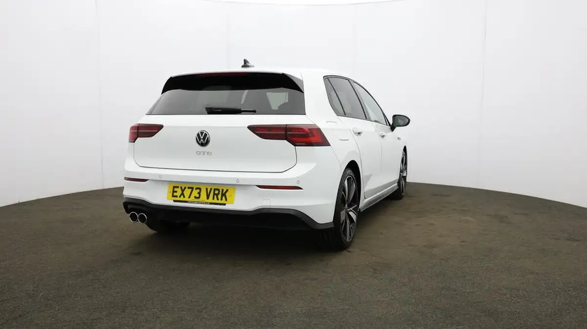 2023-volkswagen-golf-20tdi-gtd-big-53