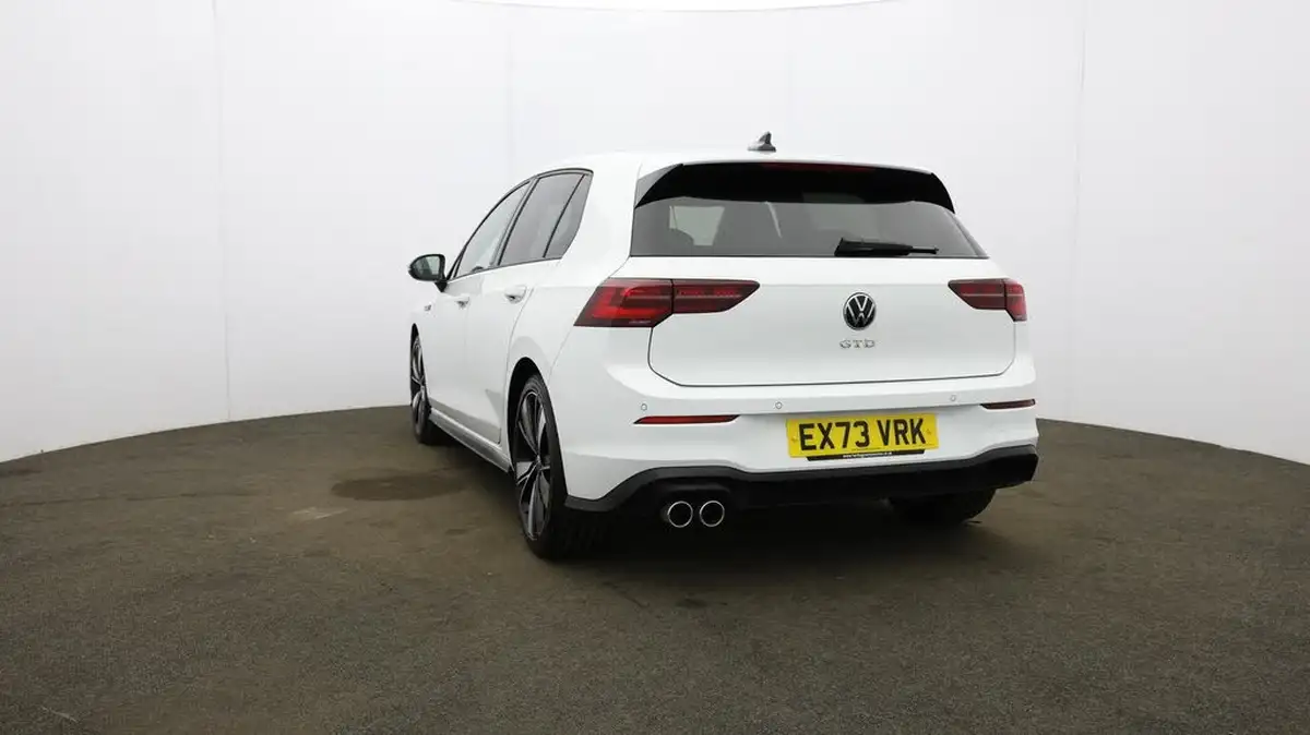 2023-volkswagen-golf-20tdi-gtd-big-25