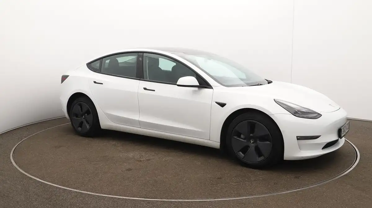 2021-tesla-model-3-e-long-range-4x4-big-44