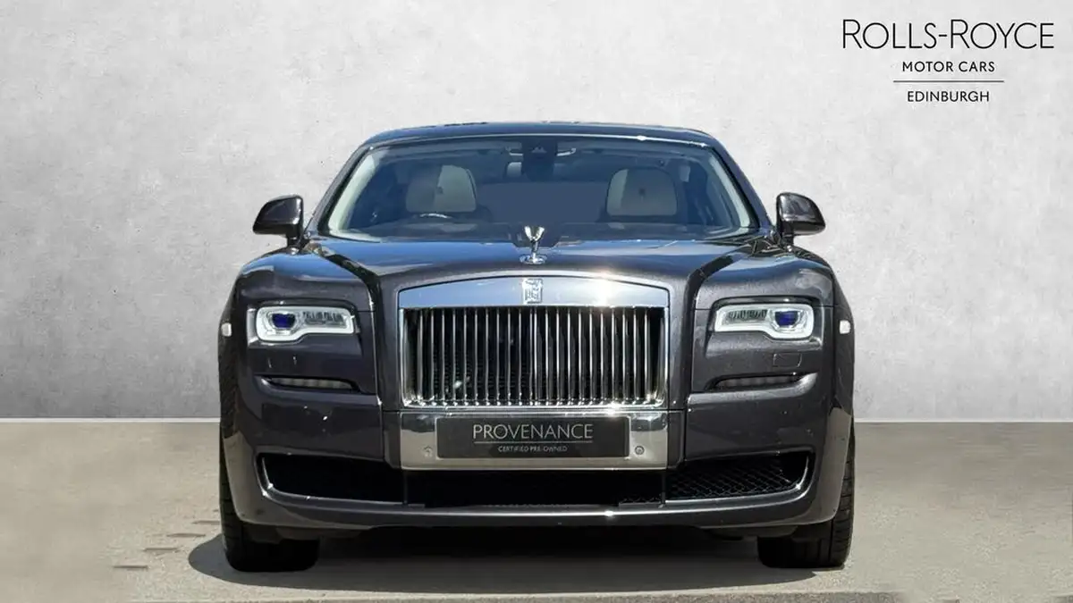 2016-rolls-royce-ghost-66-ewb-big-4