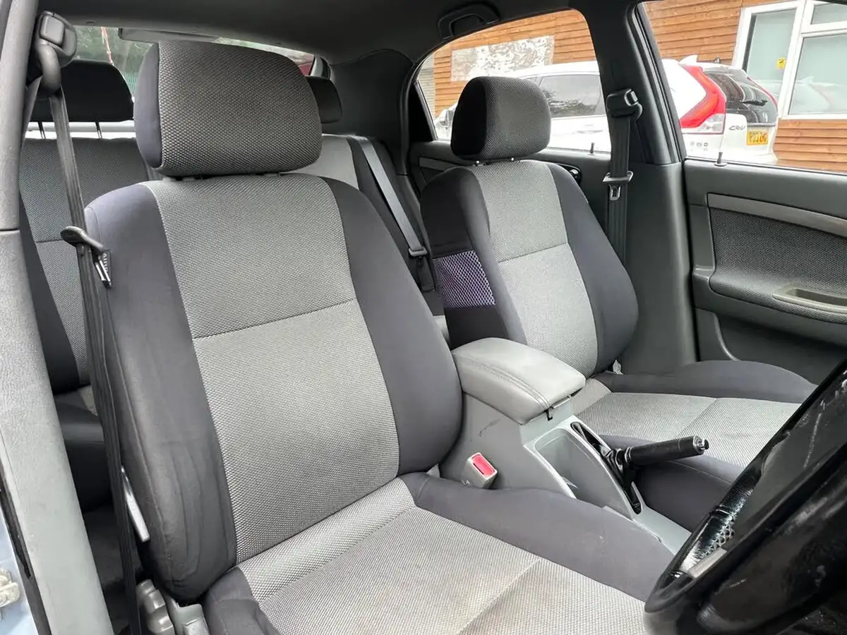 2009-chevrolet-lacetti-16-sx-hatchback-big-9