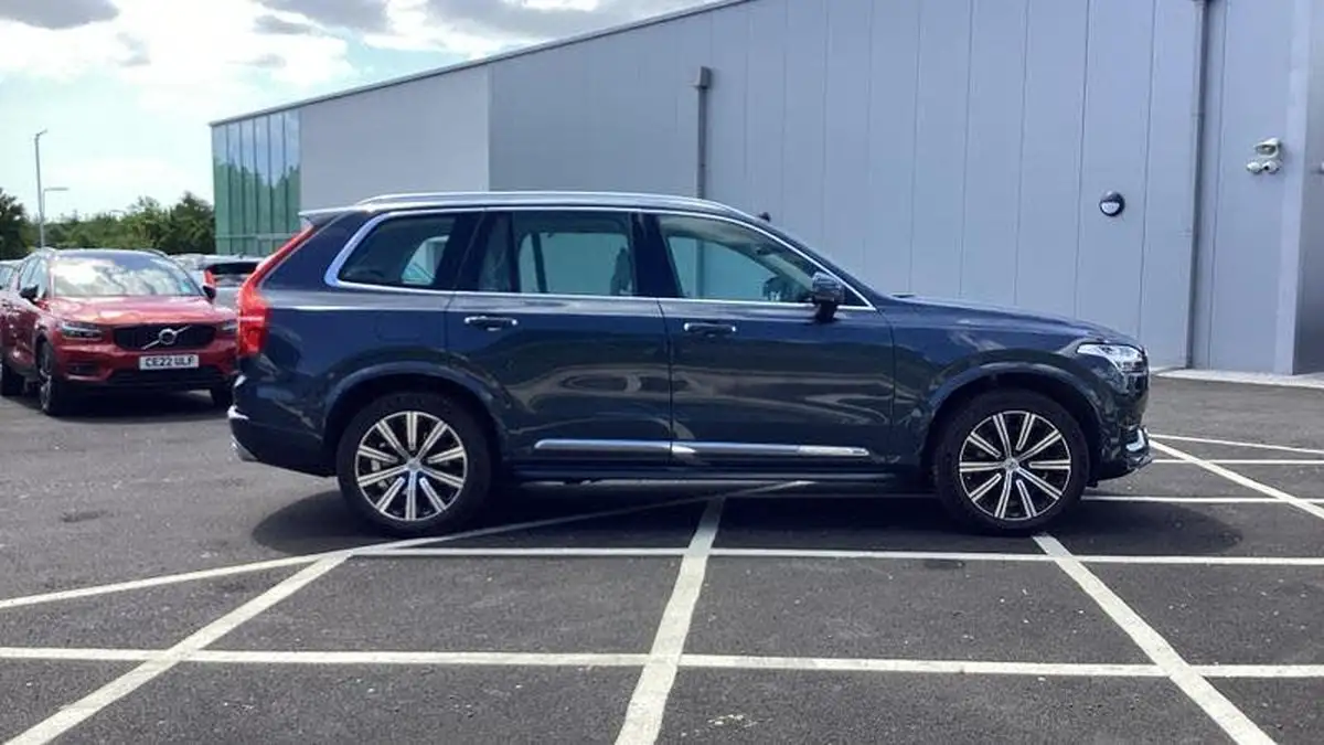 2020-volvo-xc90-20-b5-inscription-big-3