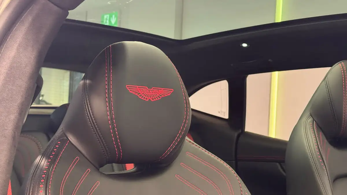 2021-aston-martin-dbx-40-v8-big-4