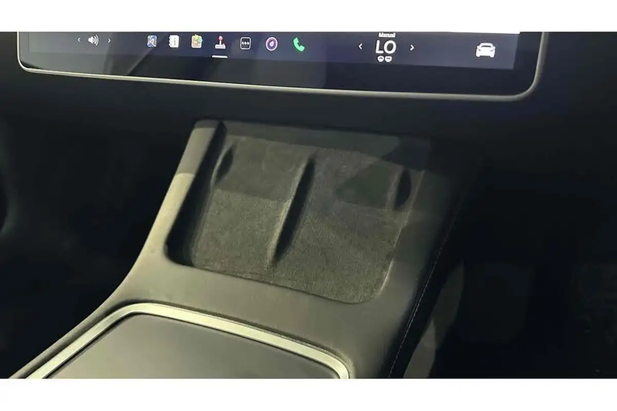 2020-tesla-model-3-e-long-range-big-52