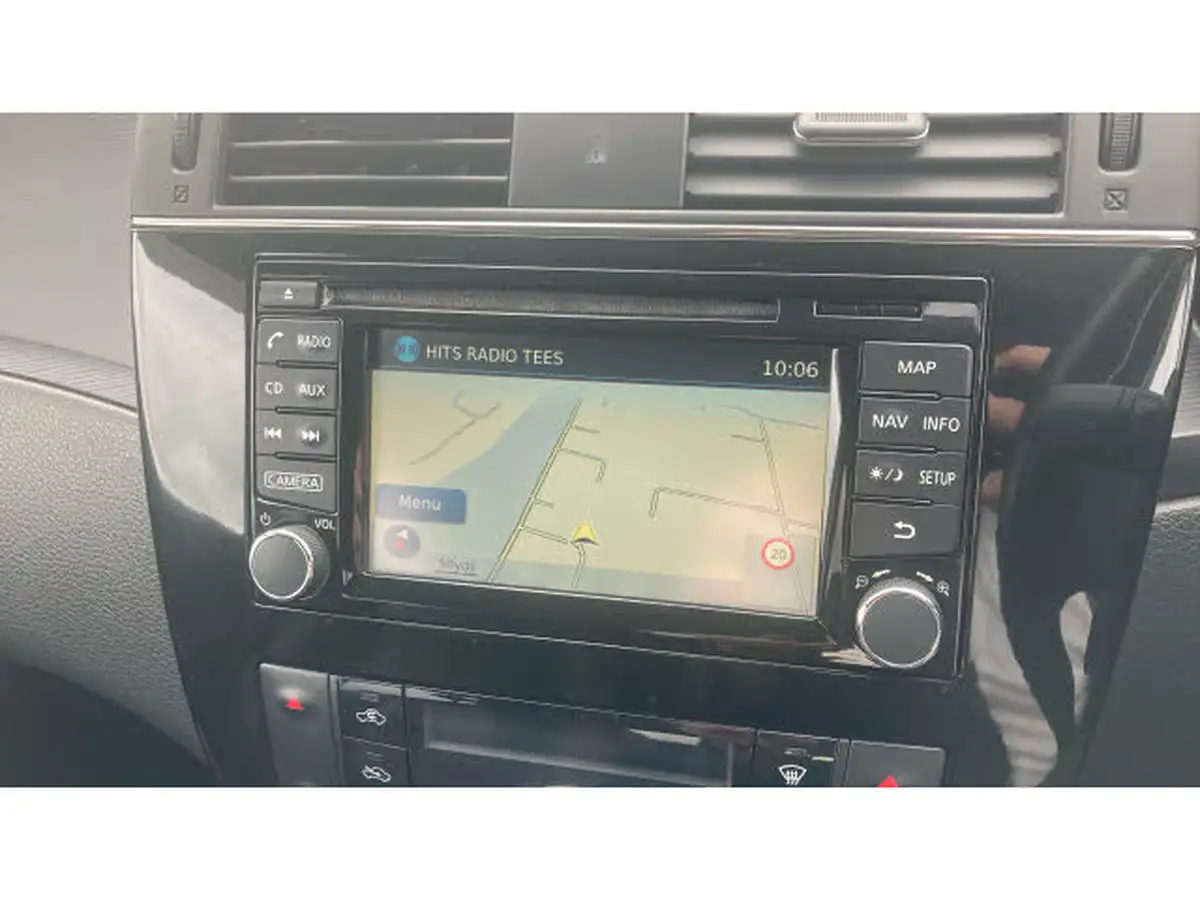 2017-nissan-pulsar-15dci-tekna-big-11