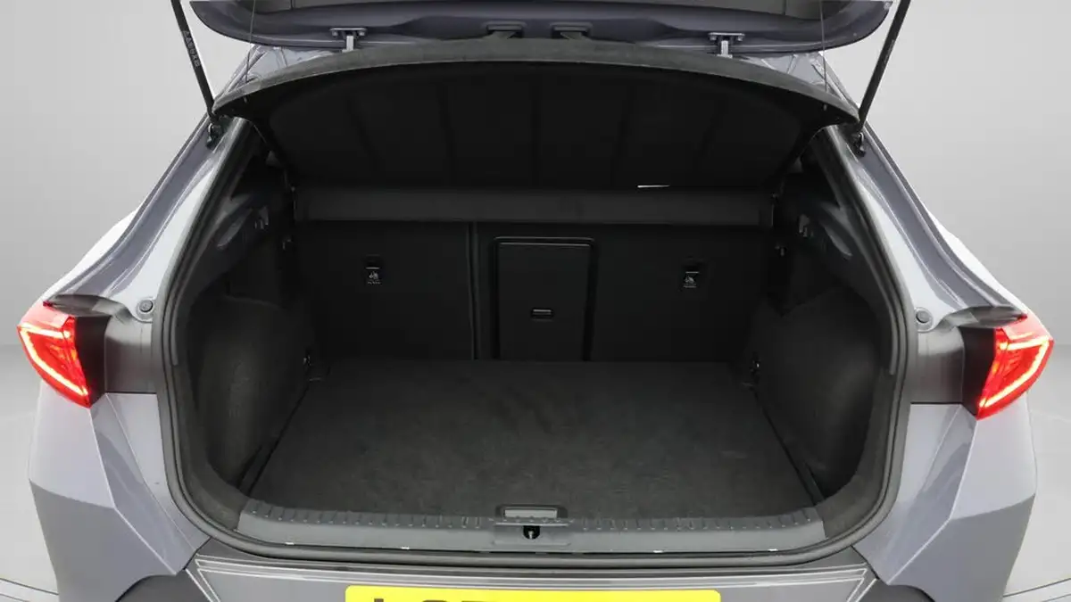 2024-cupra-formentor-15-tsi-v2-dsg-big-17