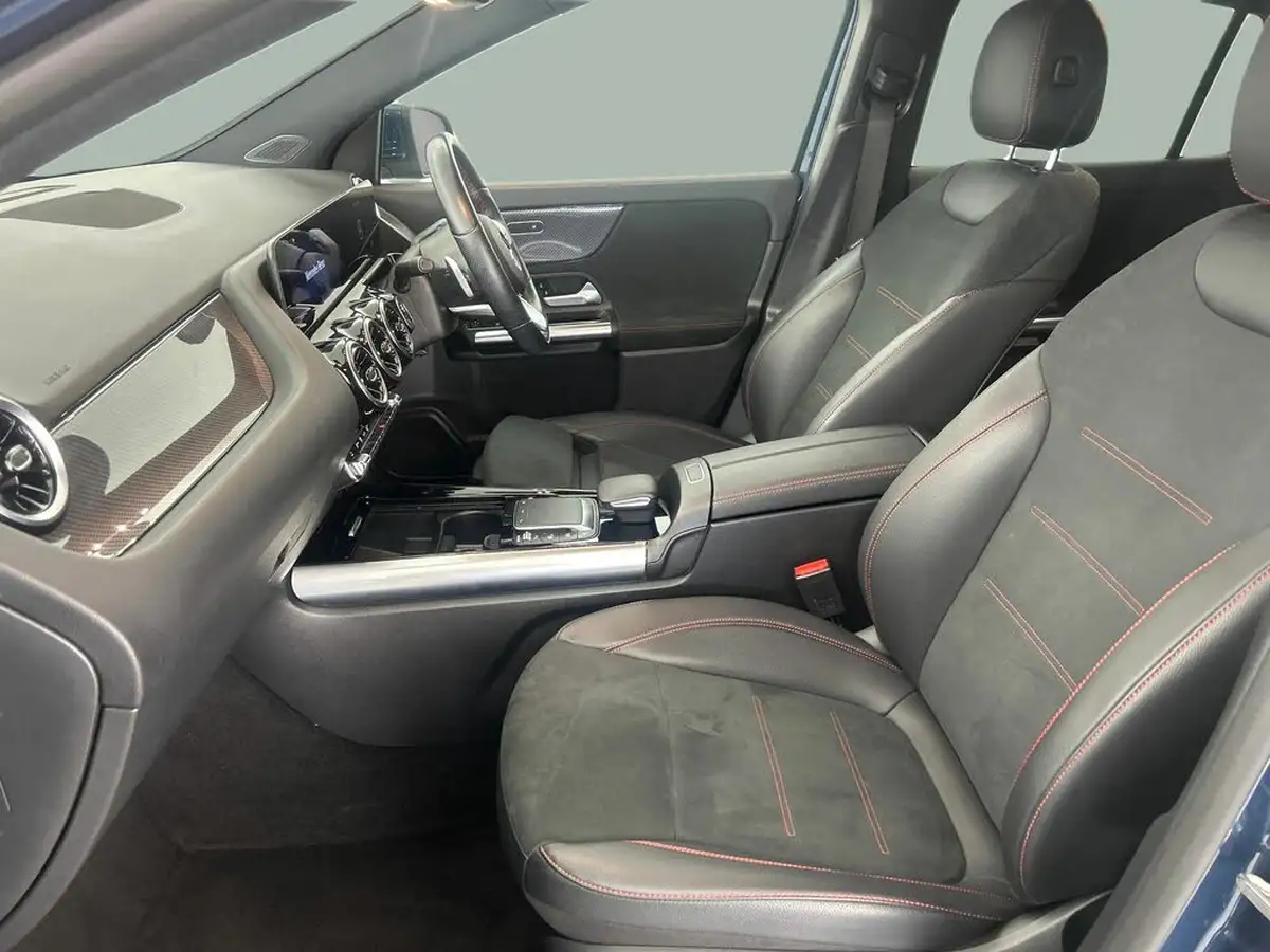 2021-mercedes-benz-gla-class-13-gla-200-amg-line-executive-big-33