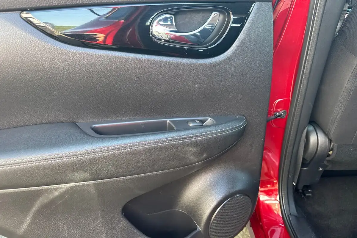 2019-nissan-qashqai-15dci-acenta-premium-heat-pack-big-17