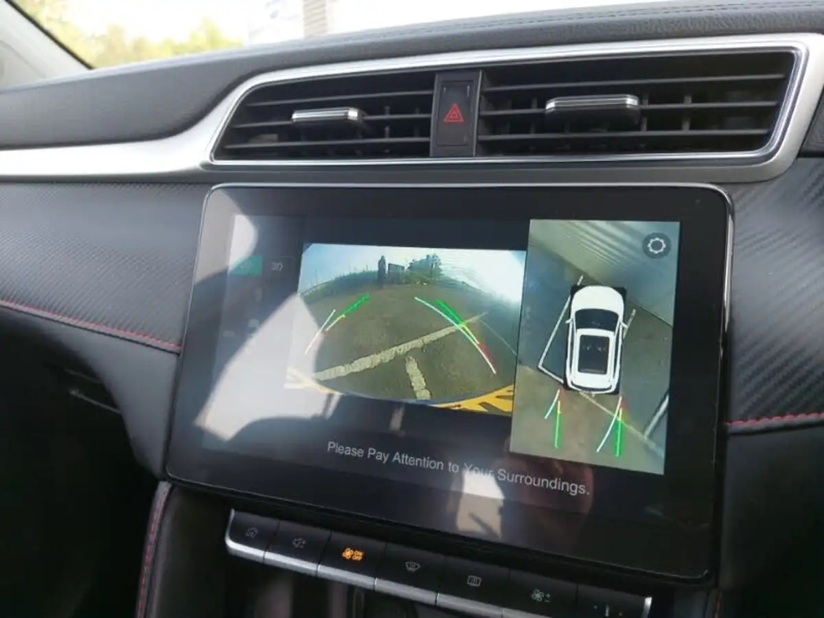 2021-mg-zs-suv-15-vti-tech-exclusive-big-10