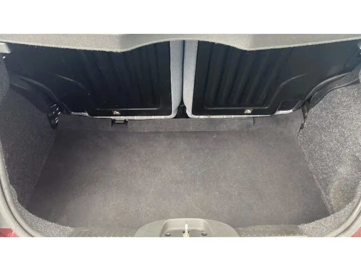 2021-fiat-500-10-lounge-big-7