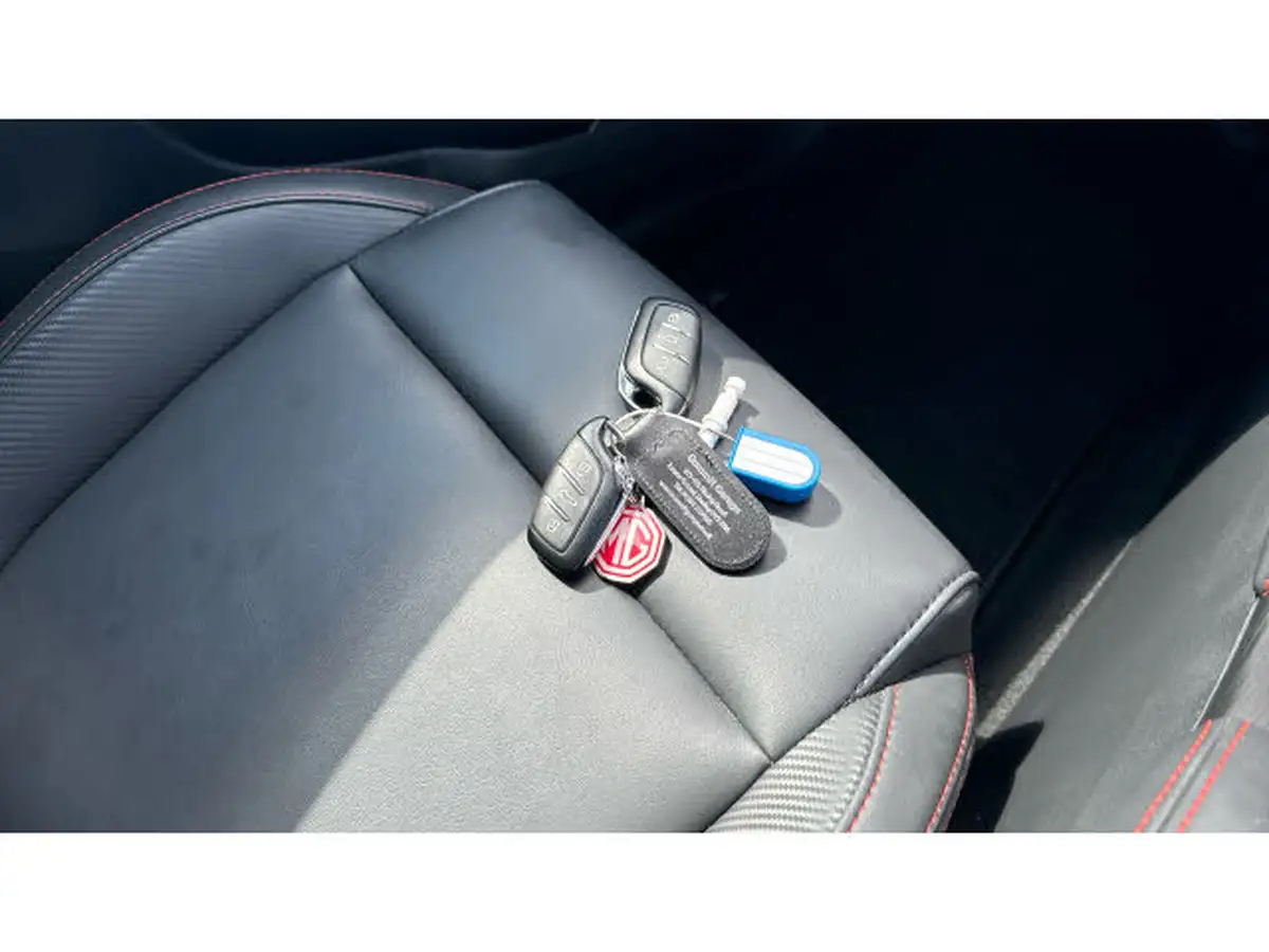 2023-mg-zs-suv-e-trophy-connect-ev-176ps-big-22