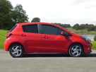 2017-toyota-yaris-15-vvt-i-icon-hybrid-small-1