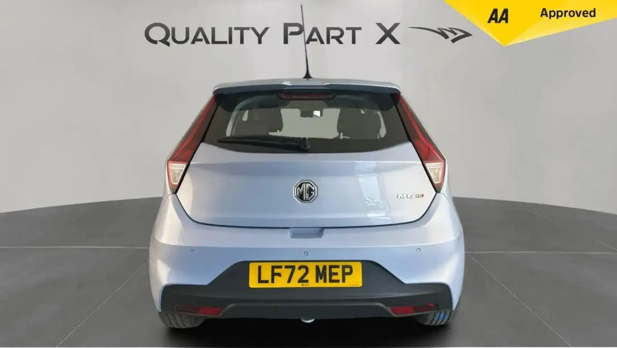 2023-mg-mg3-15-vti-tech-exclusive-nav-big-3
