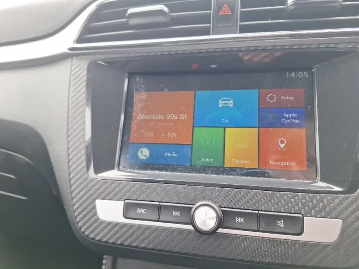 2020-mg-zs-suv-15-vti-tech-exclusive-106ps-big-9