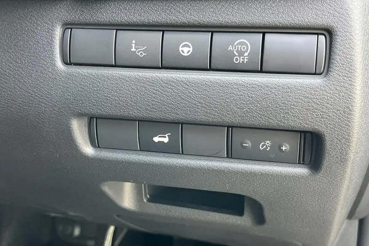 2023-nissan-x-trail-15-mhev-tekna-big-28
