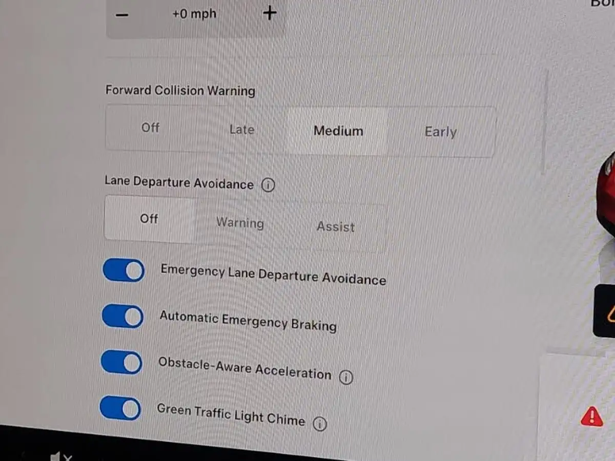 2023-tesla-model-y-e-rwd-big-15