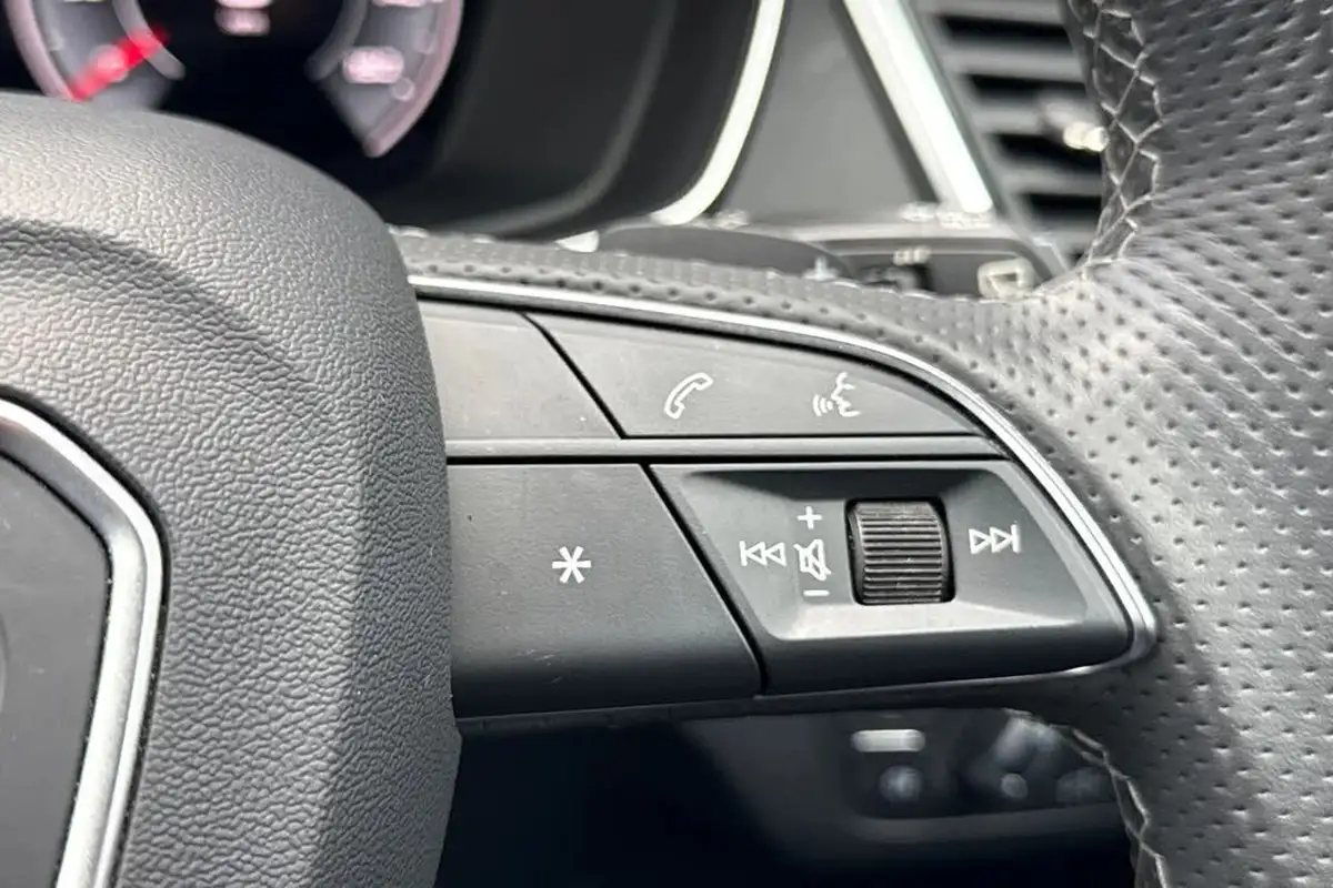 2021-audi-q5-20-40-tdi-s-line-station-wagon-big-27