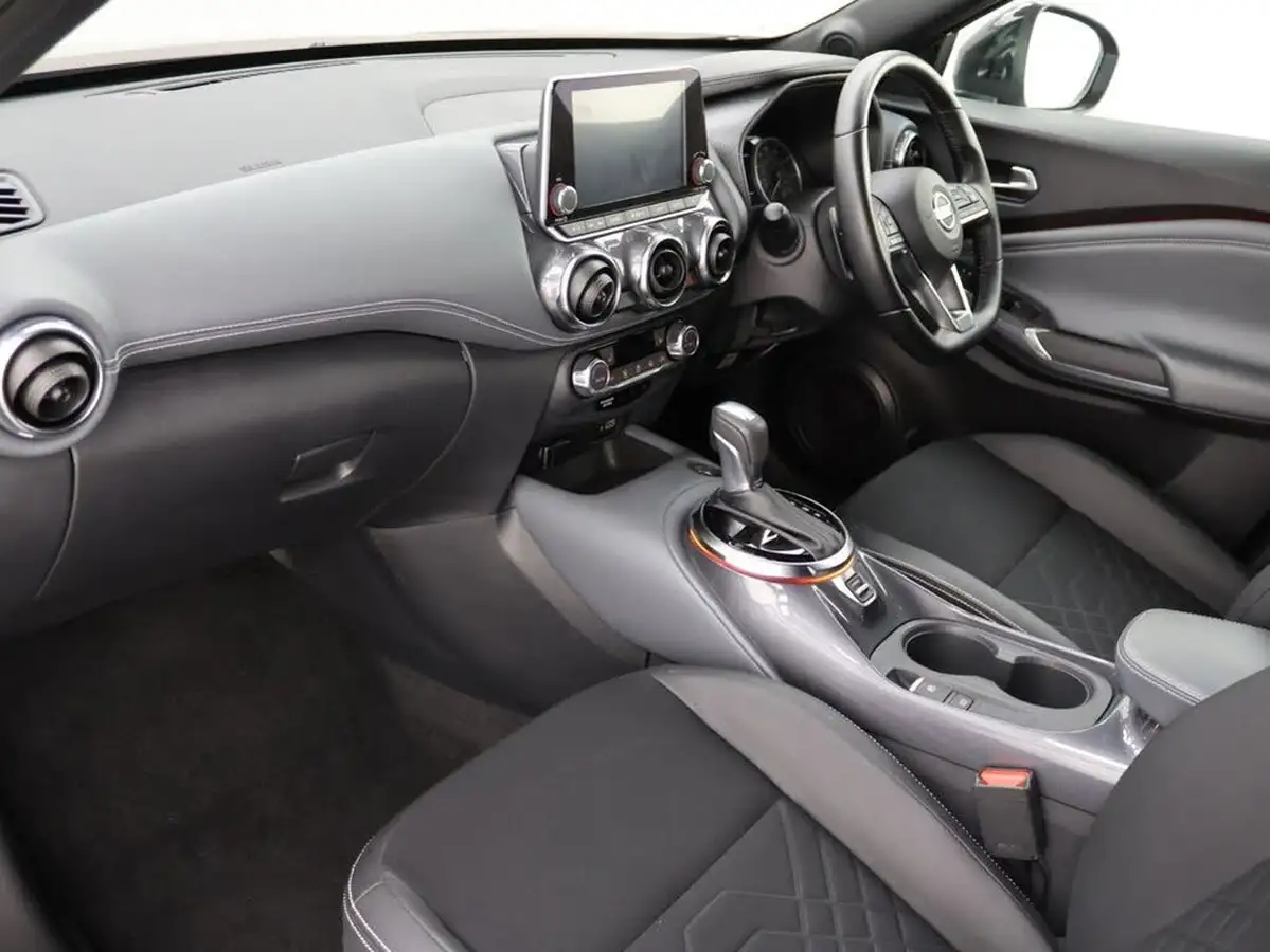 2020-nissan-juke-10-dig-t-tekna-117ps-dct-big-18