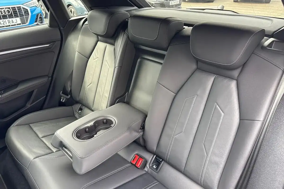 2024-audi-a3-15-35-tfsi-black-edition-sportback-5d-big-18